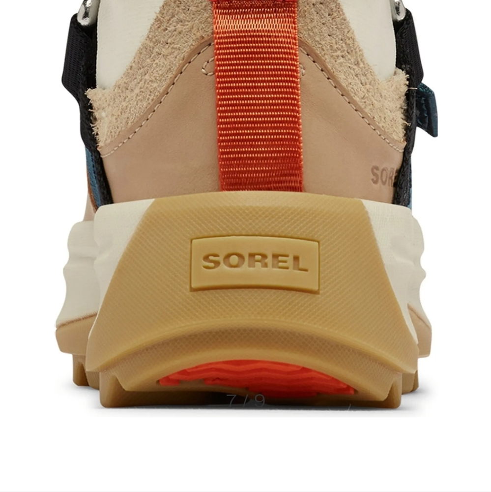 Shoes - Picture 7 of 8